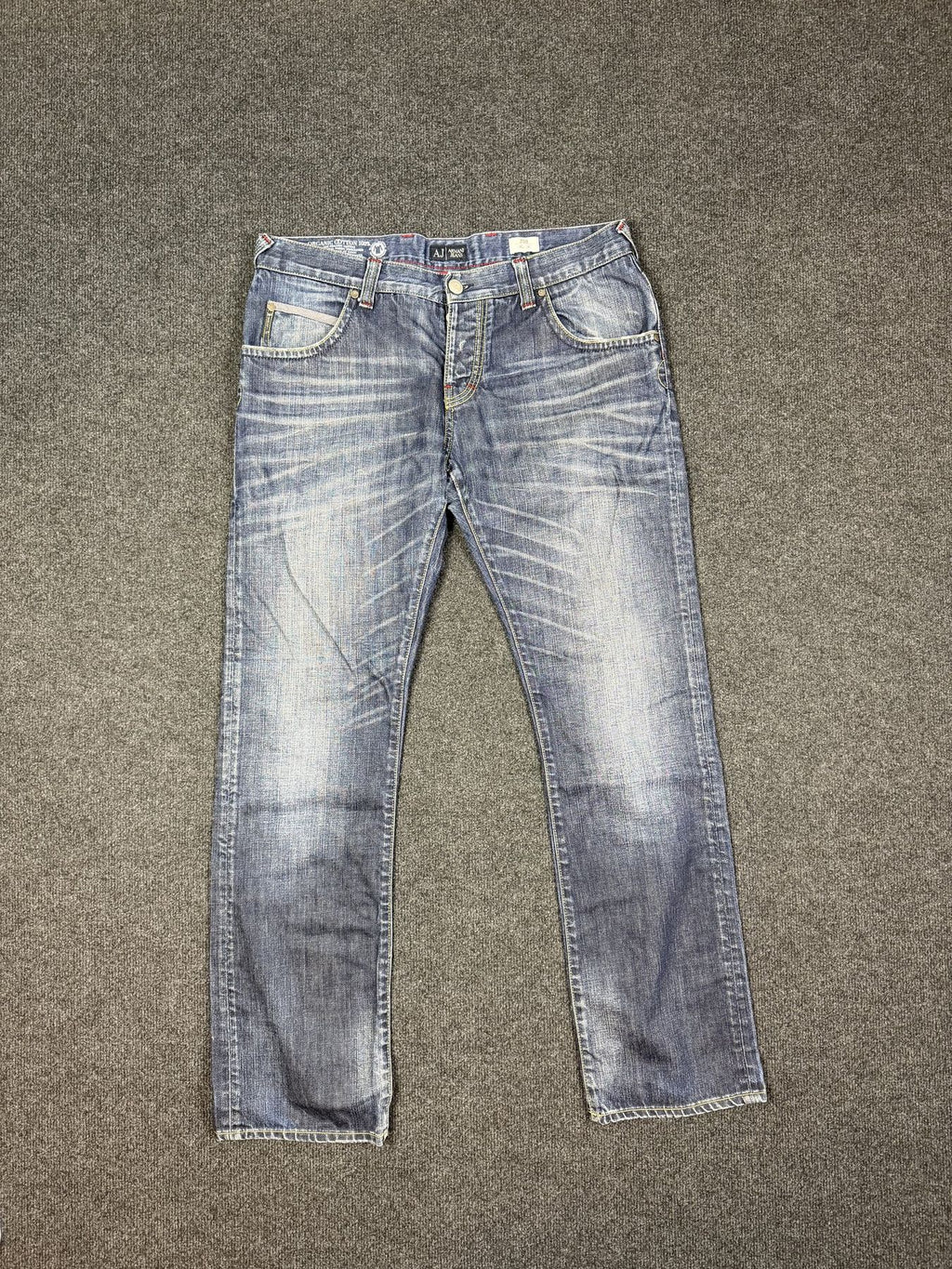 Armani Jeans Straight Fit Jeans – Light Wash