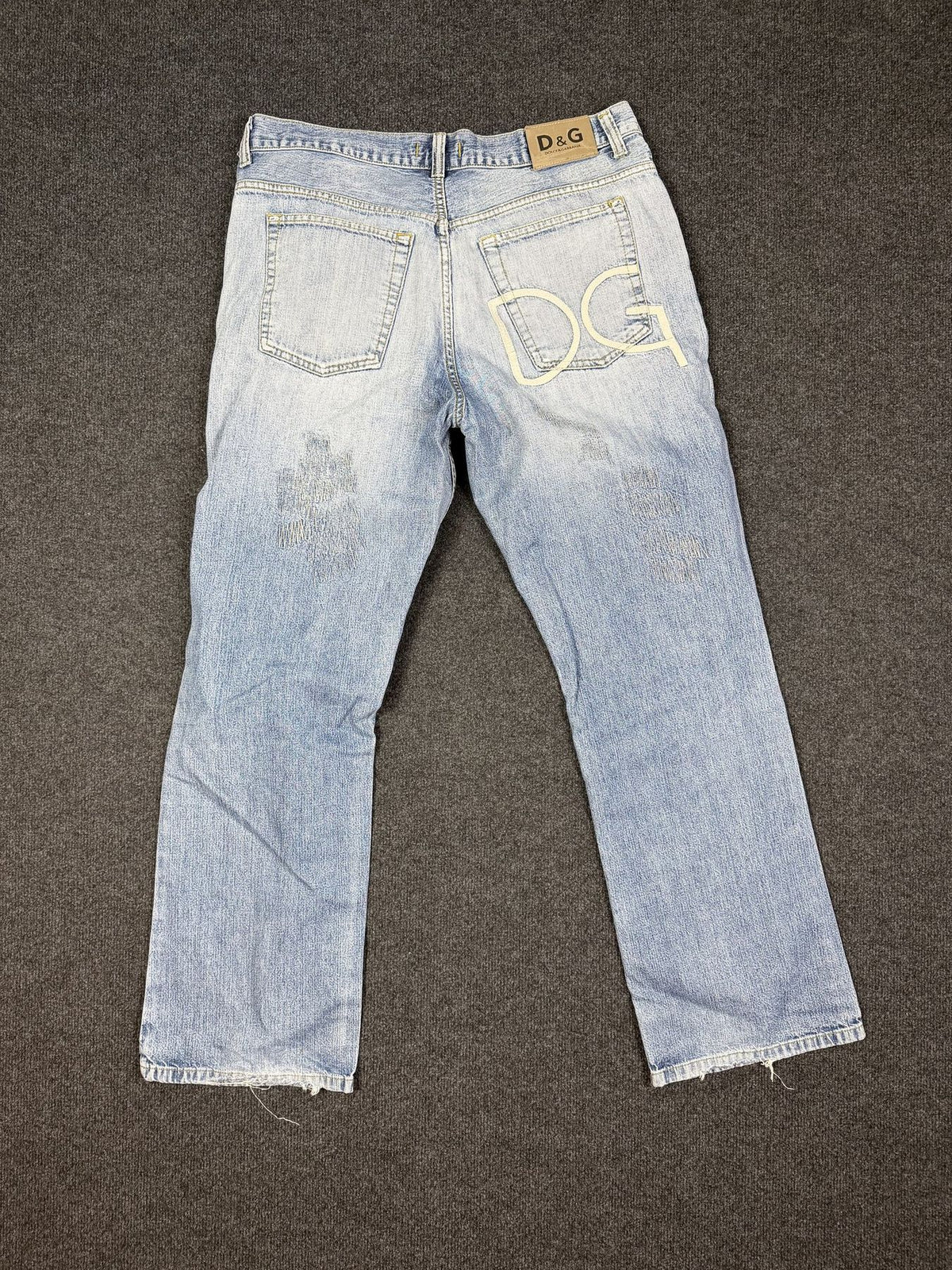 D&G Dolce & Gabbana Jeans – Light Wash Distressed